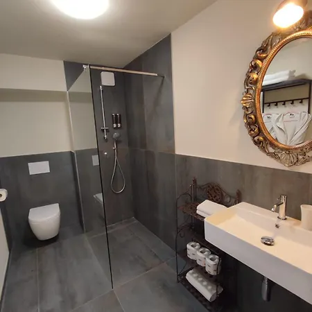 Bella-host By Foresteria Bella Bergamo